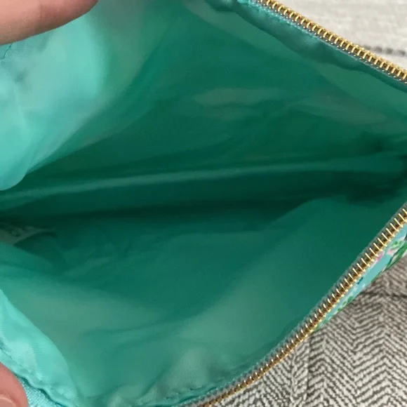 NWT Lilly Pulitzer Zip Top Pouch - Picture 8 of 9